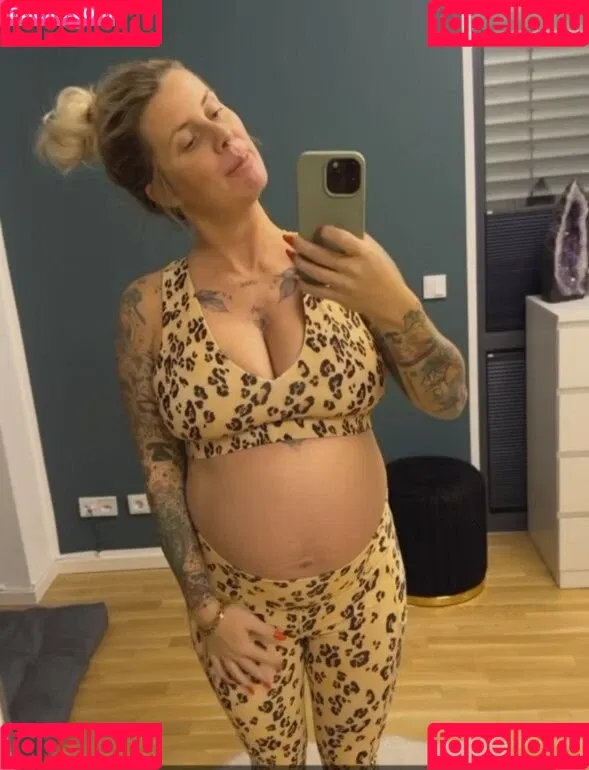 Pia Tillmann / piatillmann Onlyfans Photo Gallery 