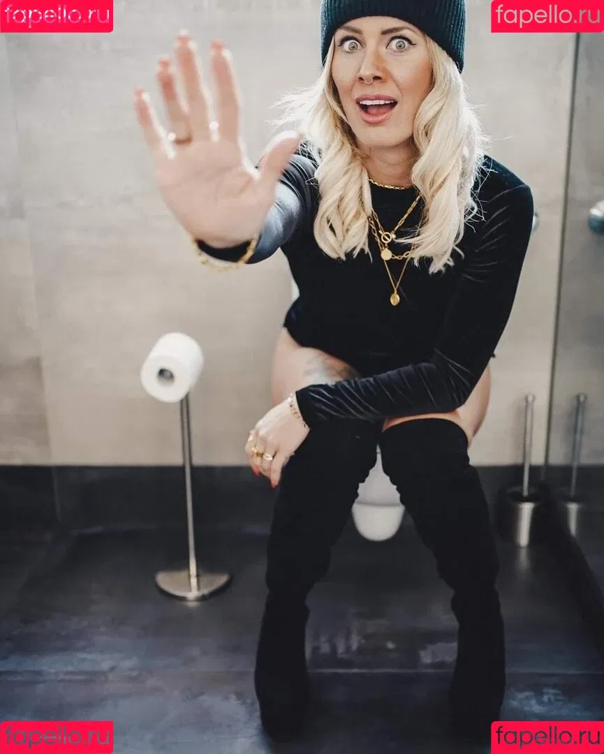 Pia Tillmann / piatillmann Onlyfans Photo Gallery 