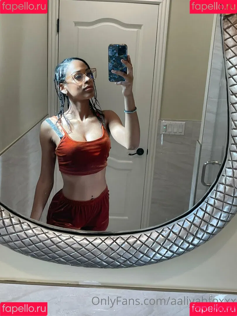 aaliyah.foxx / aaliyahfoxxx Onlyfans Photo Gallery 
