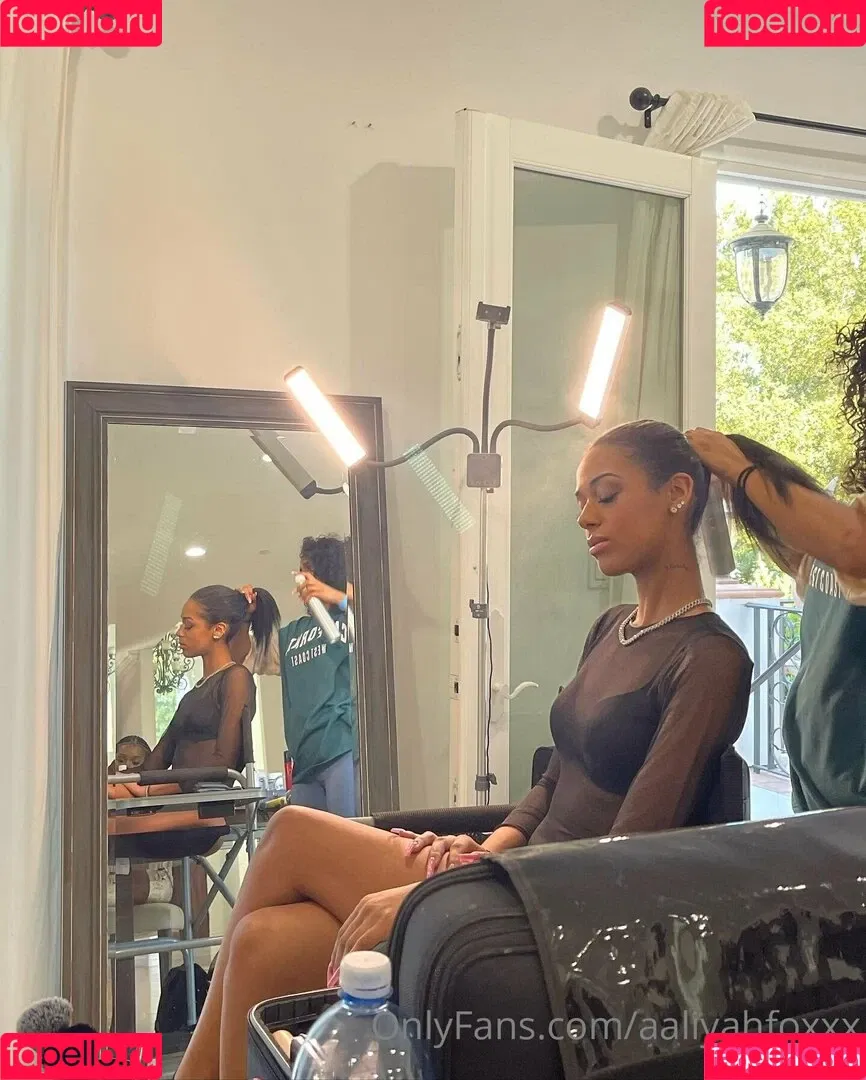aaliyah.foxx / aaliyahfoxxx Onlyfans Photo Gallery 