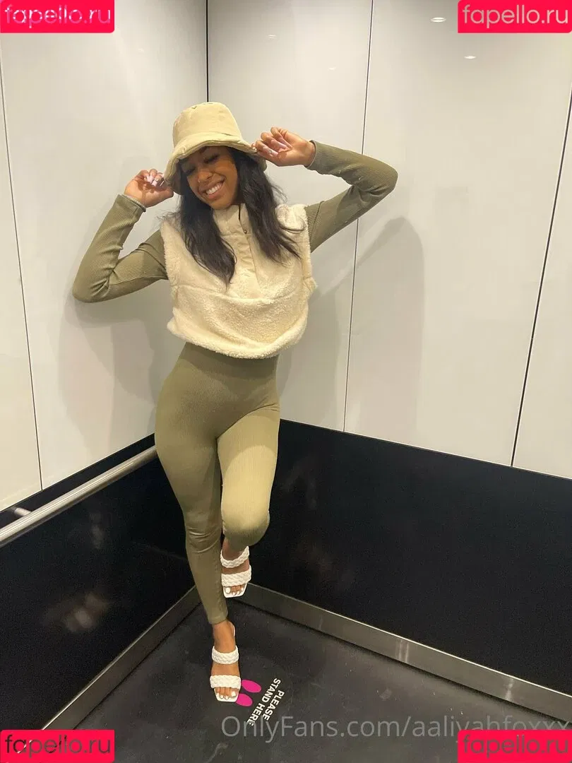 aaliyah.foxx / aaliyahfoxxx Onlyfans Photo Gallery 