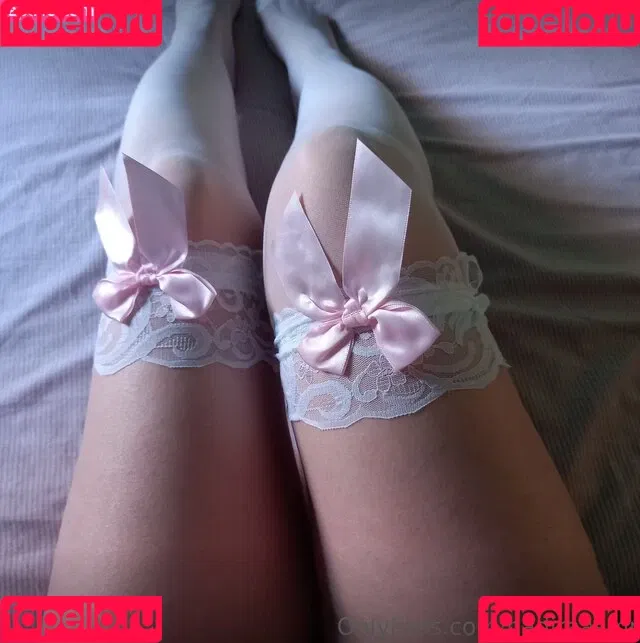 Nadira ASMR / nadiraasmr Onlyfans Photo Gallery 