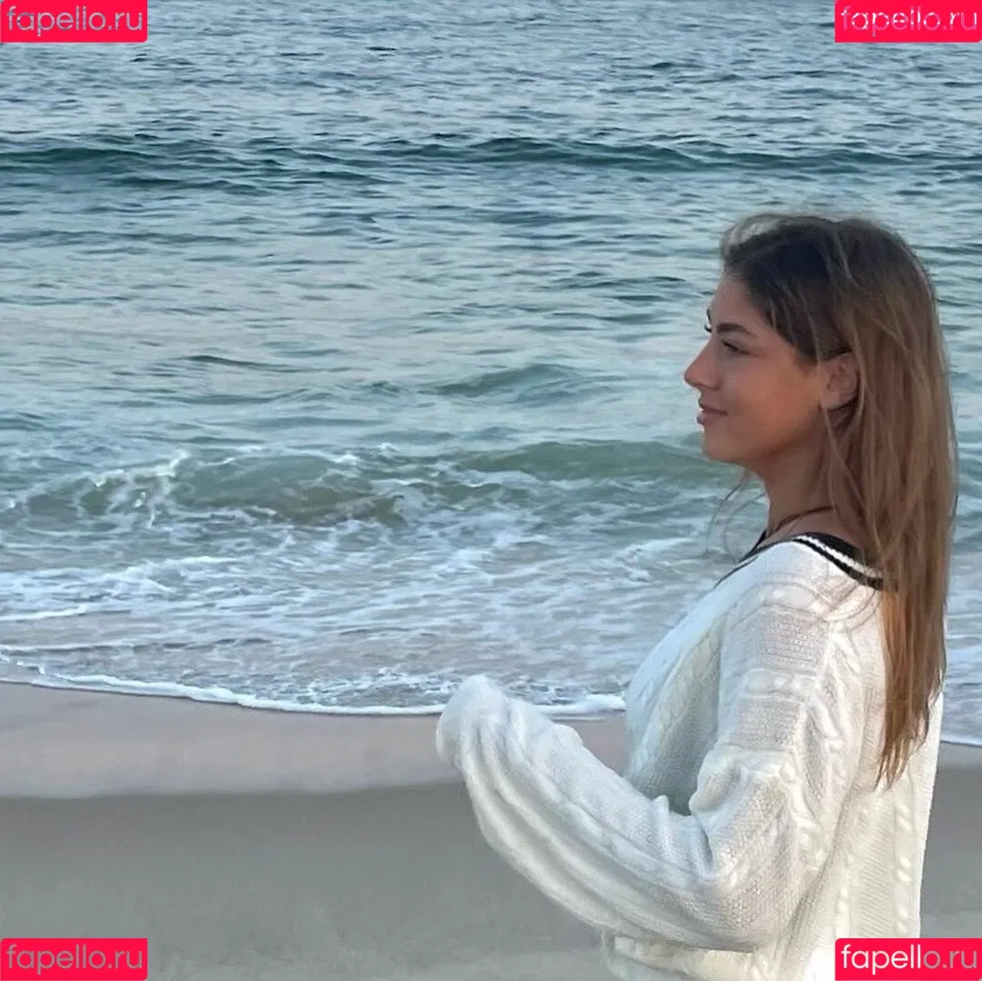 Morena Bradas / morenabradas / tumorenahotbb Onlyfans Photo Gallery 