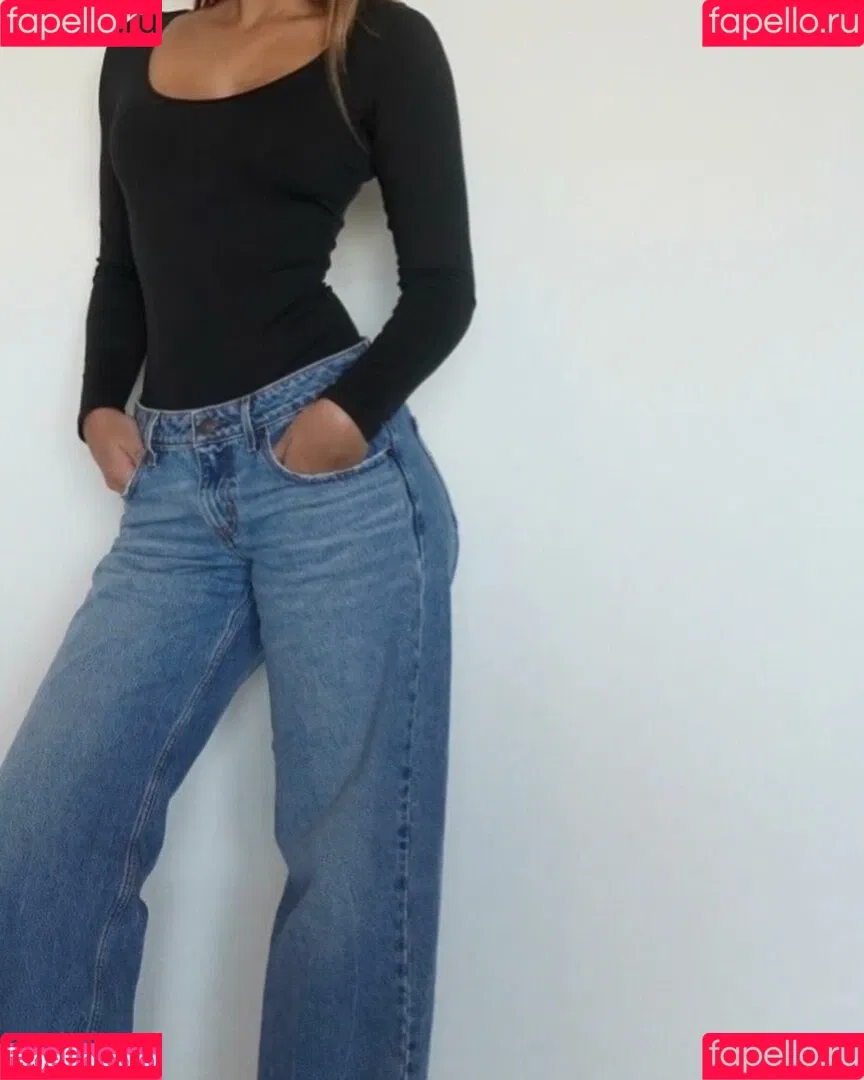 Morena Bradas / morenabradas / tumorenahotbb Onlyfans Photo Gallery 