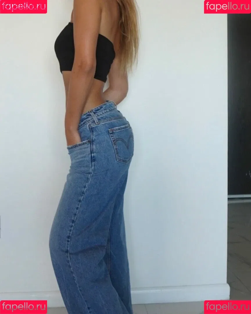 Morena Bradas / morenabradas / tumorenahotbb Onlyfans Photo Gallery 