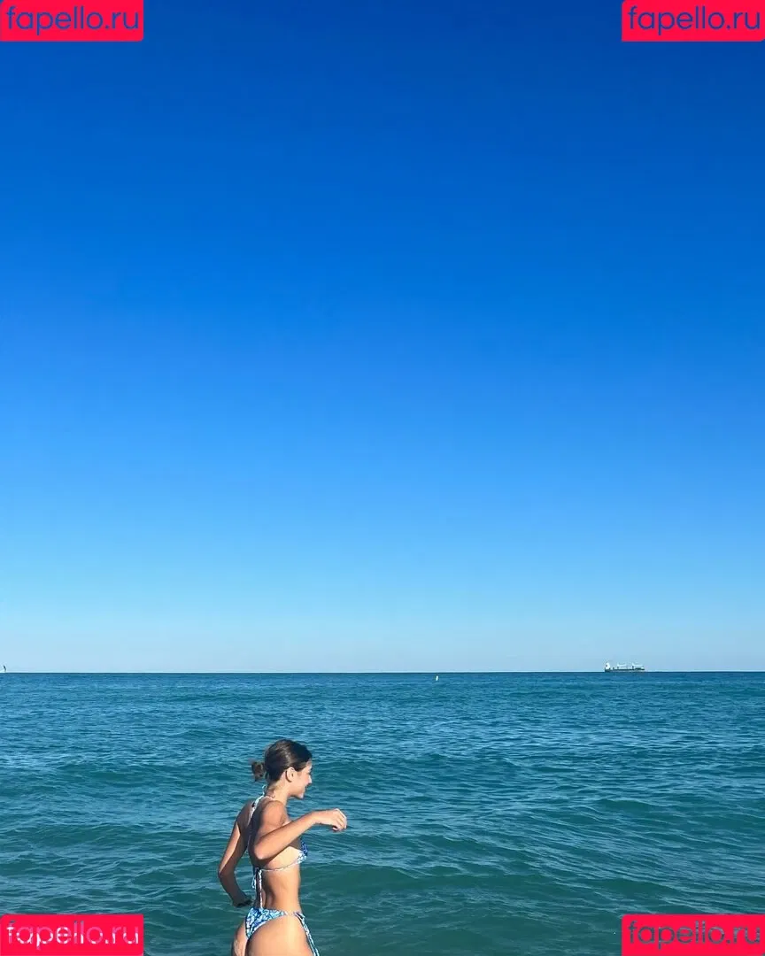 Morena Bradas / morenabradas / tumorenahotbb Onlyfans Photo Gallery 