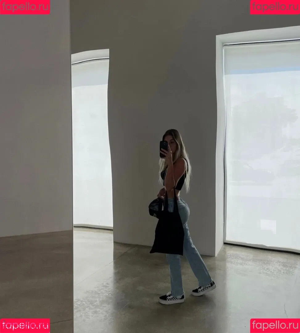 Morena Bradas / morenabradas / tumorenahotbb Onlyfans Photo Gallery 