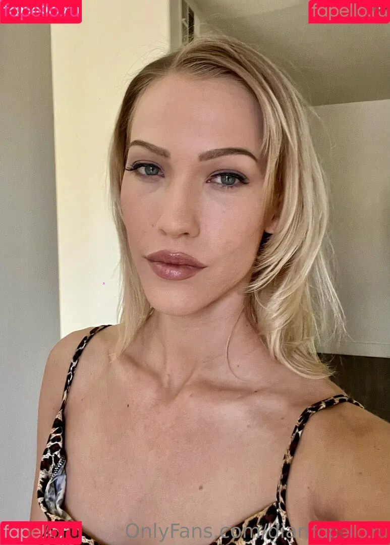 dianagracex / dianaxgrace Onlyfans Photo Gallery 