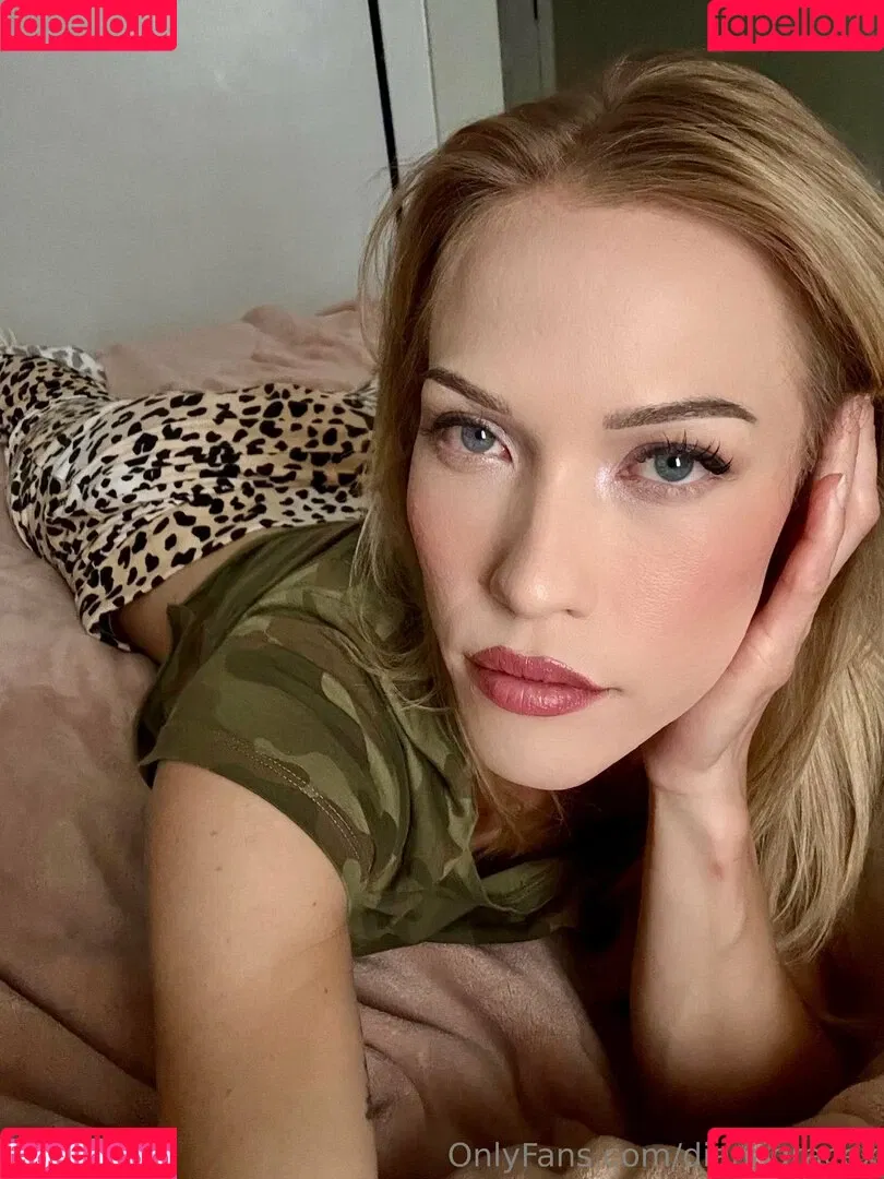 dianagracex / dianaxgrace Onlyfans Photo Gallery 