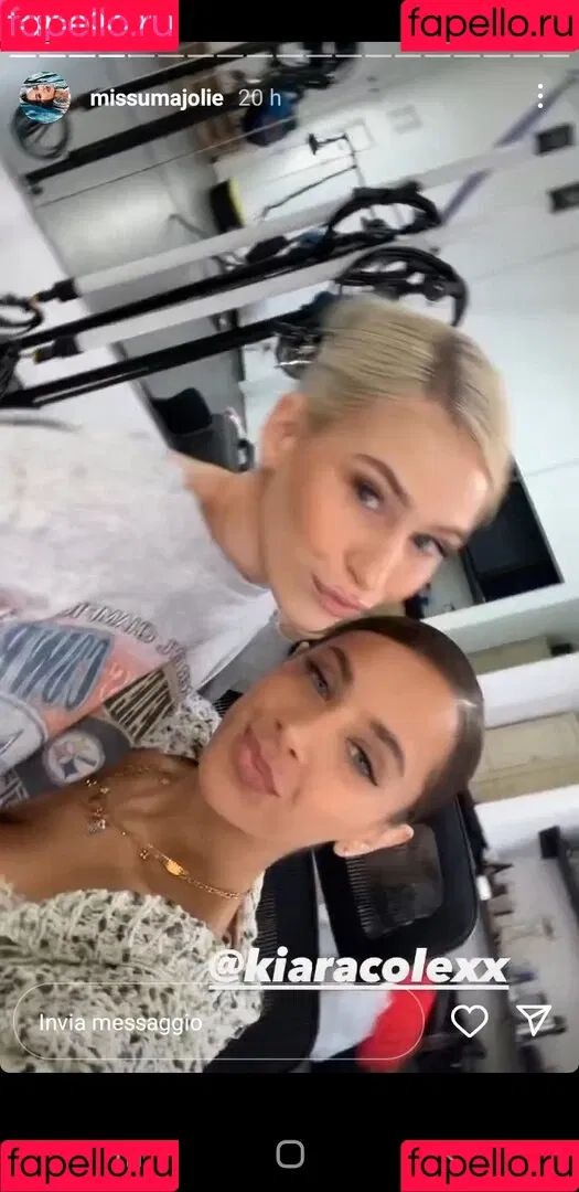 Uma Jolie / officialumajoliee / umajoliexxx Onlyfans Photo Gallery 