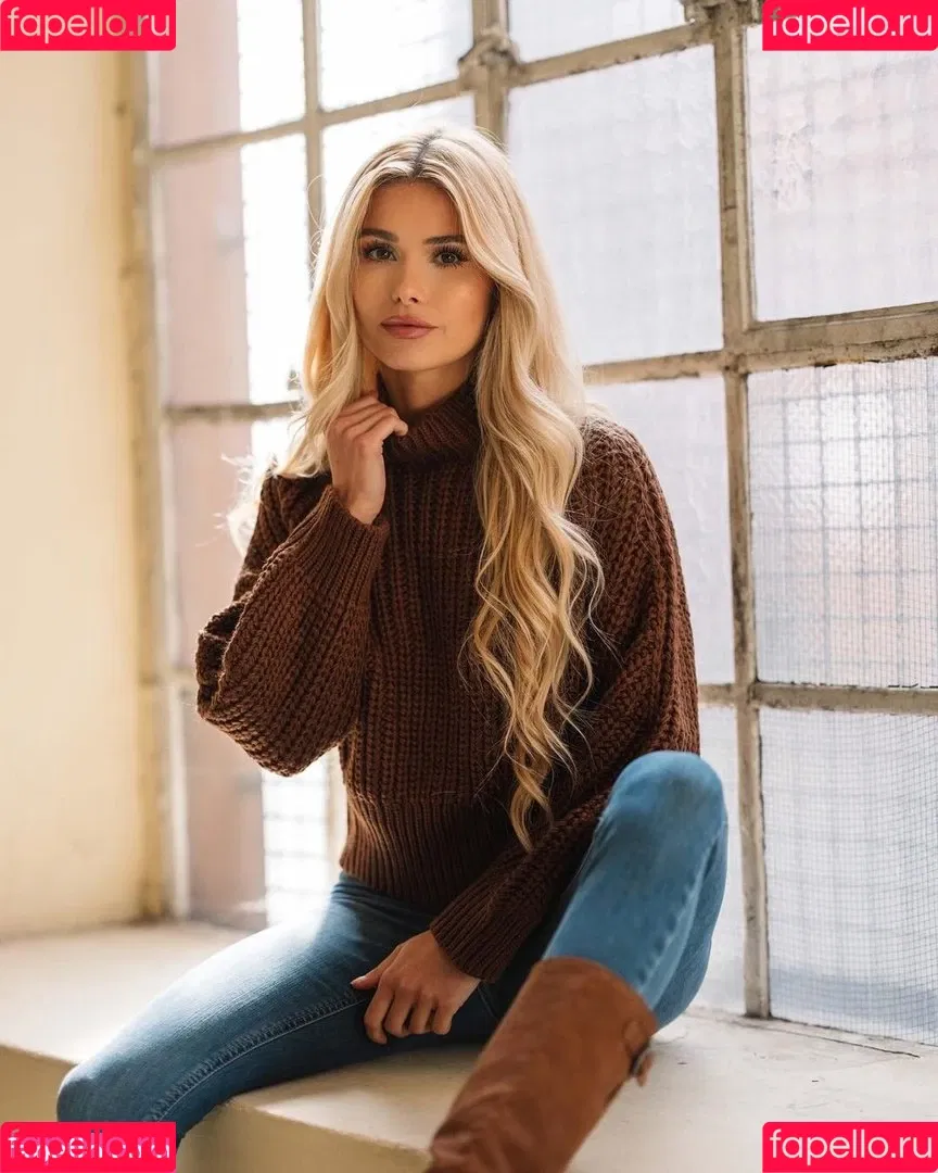 Pamela Reif / pamela_rf Onlyfans Photo Gallery 