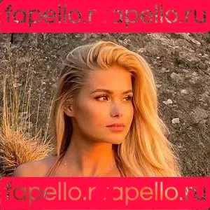 Pamela Reif / pamela_rf Onlyfans Photo Gallery 