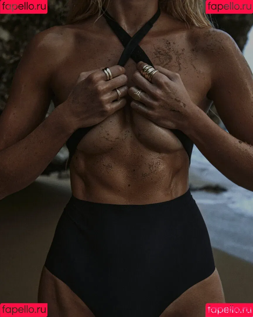 Pamela Reif / pamela_rf Onlyfans Photo Gallery 