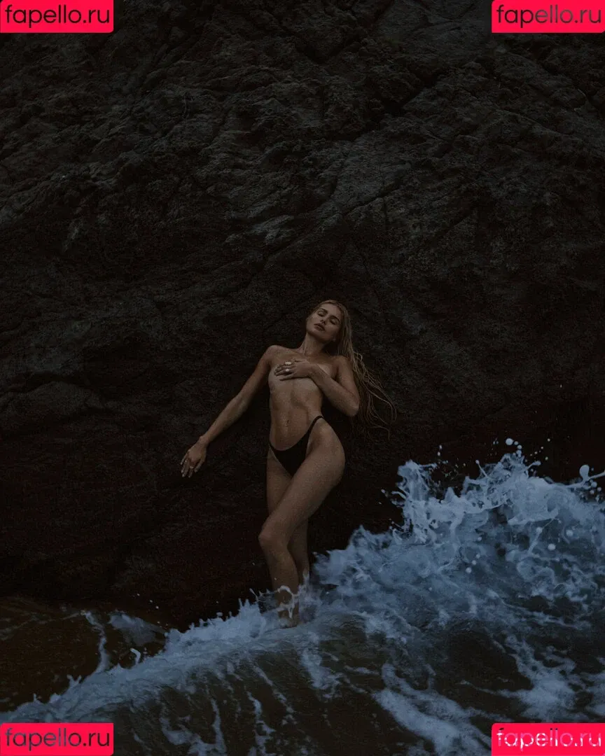 Pamela Reif / pamela_rf Onlyfans Photo Gallery 