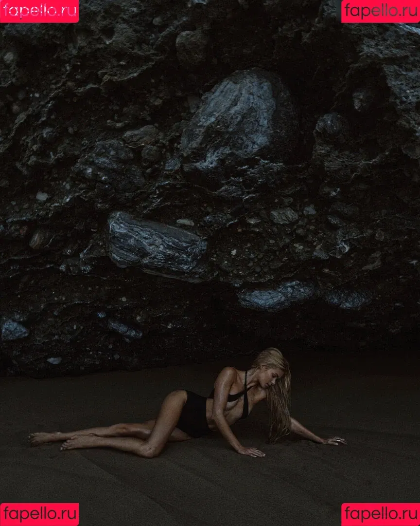 Pamela Reif / pamela_rf Onlyfans Photo Gallery 