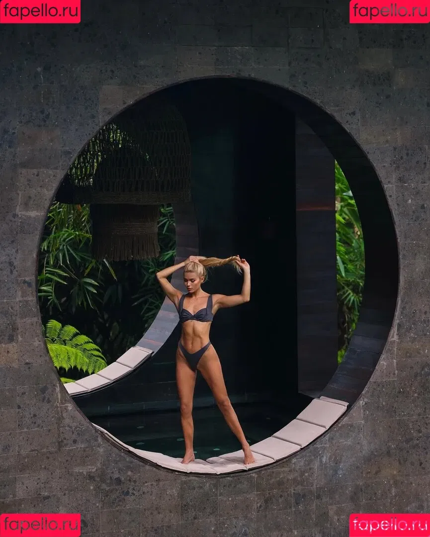 Pamela Reif / pamela_rf Onlyfans Photo Gallery 