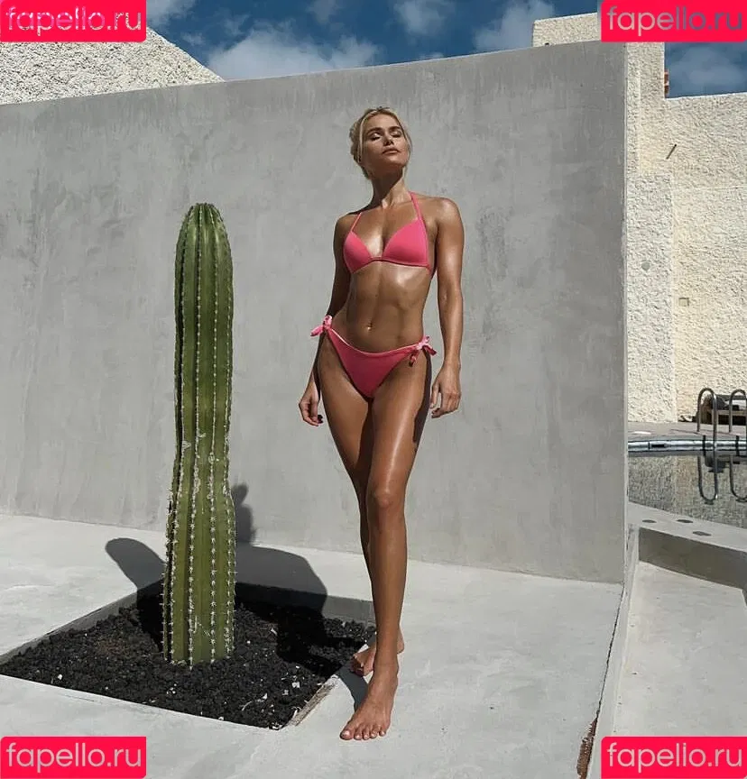 Pamela Reif / pamela_rf Onlyfans Photo Gallery 