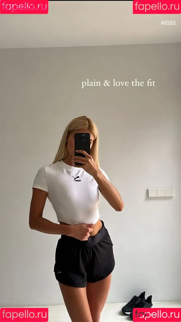 Pamela Reif / pamela_rf Onlyfans Photo Gallery 