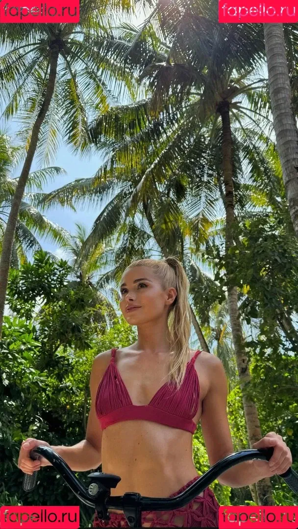 Pamela Reif / pamela_rf Onlyfans Photo Gallery 