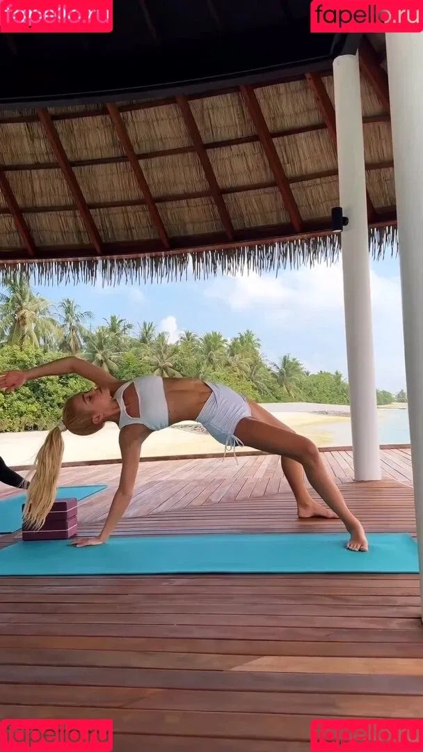 Pamela Reif / pamela_rf Onlyfans Photo Gallery 