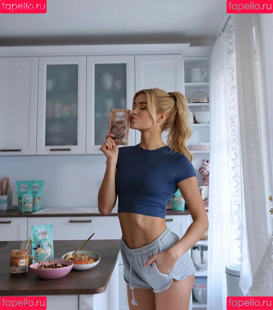 Pamela Reif / pamela_rf Onlyfans Photo Gallery 