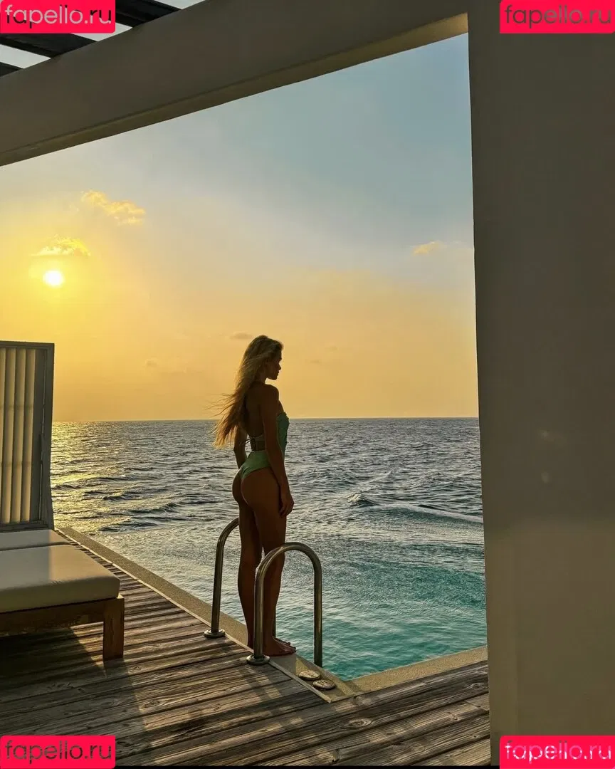 Pamela Reif / pamela_rf Onlyfans Photo Gallery 