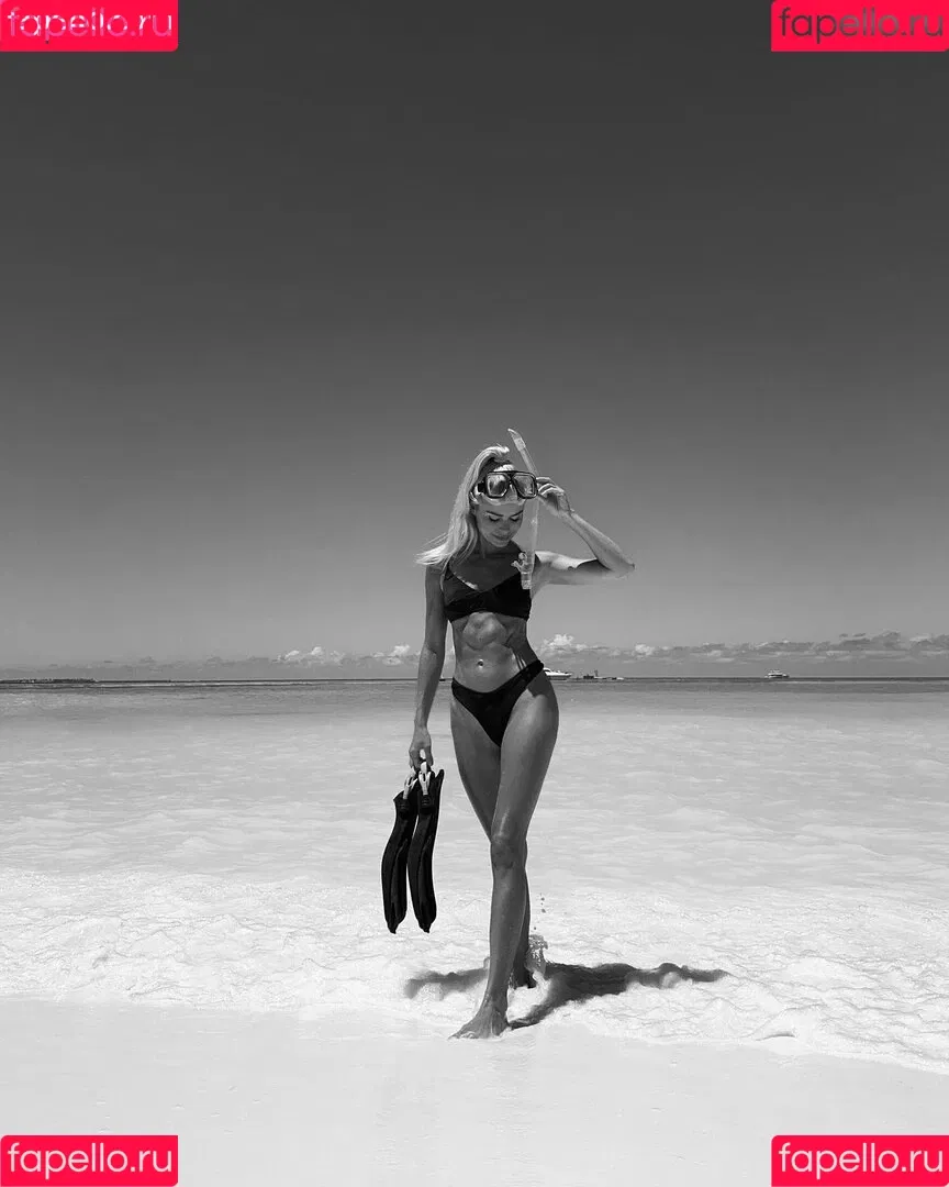 Pamela Reif / pamela_rf Onlyfans Photo Gallery 