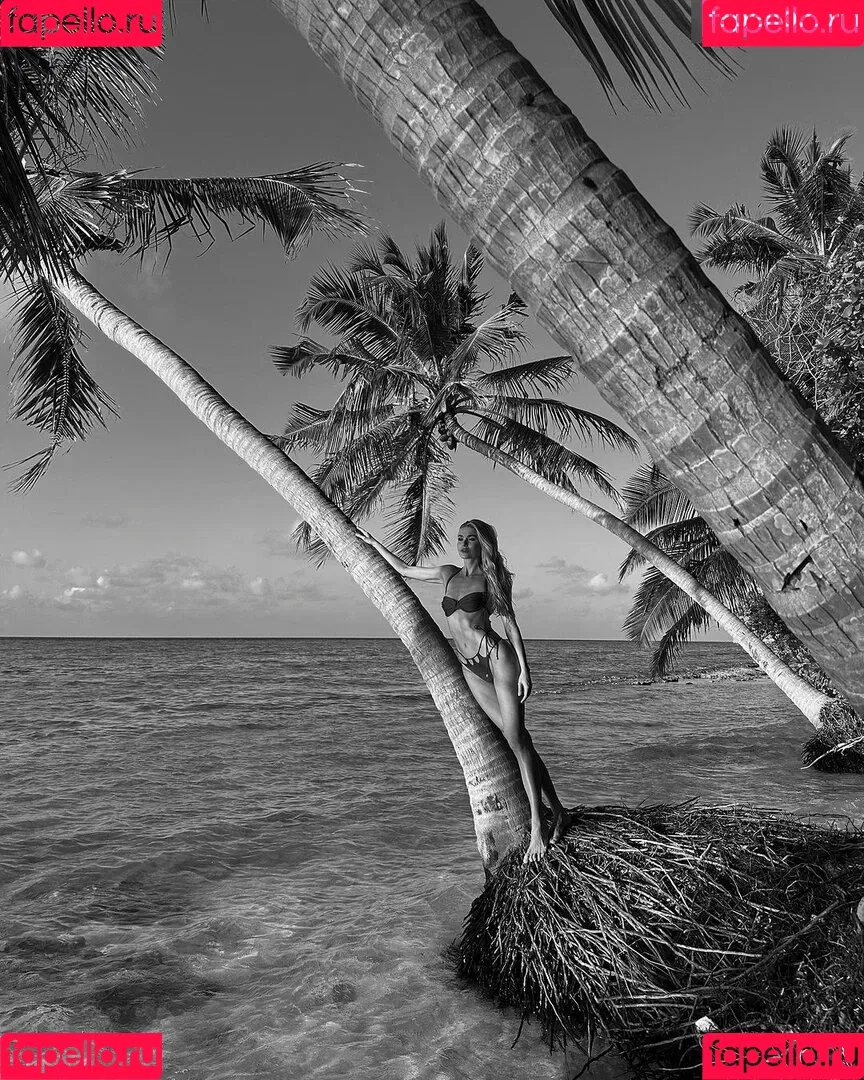 Pamela Reif / pamela_rf Onlyfans Photo Gallery 