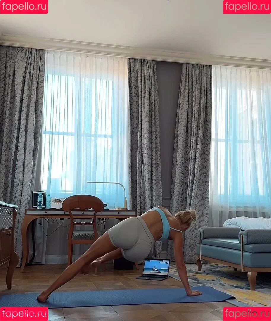 Pamela Reif / pamela_rf Onlyfans Photo Gallery 