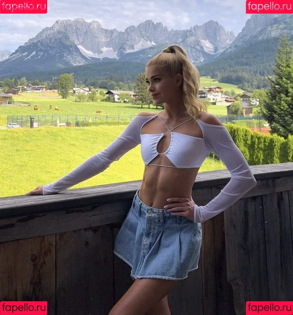 Pamela Reif / pamela_rf Onlyfans Photo Gallery 