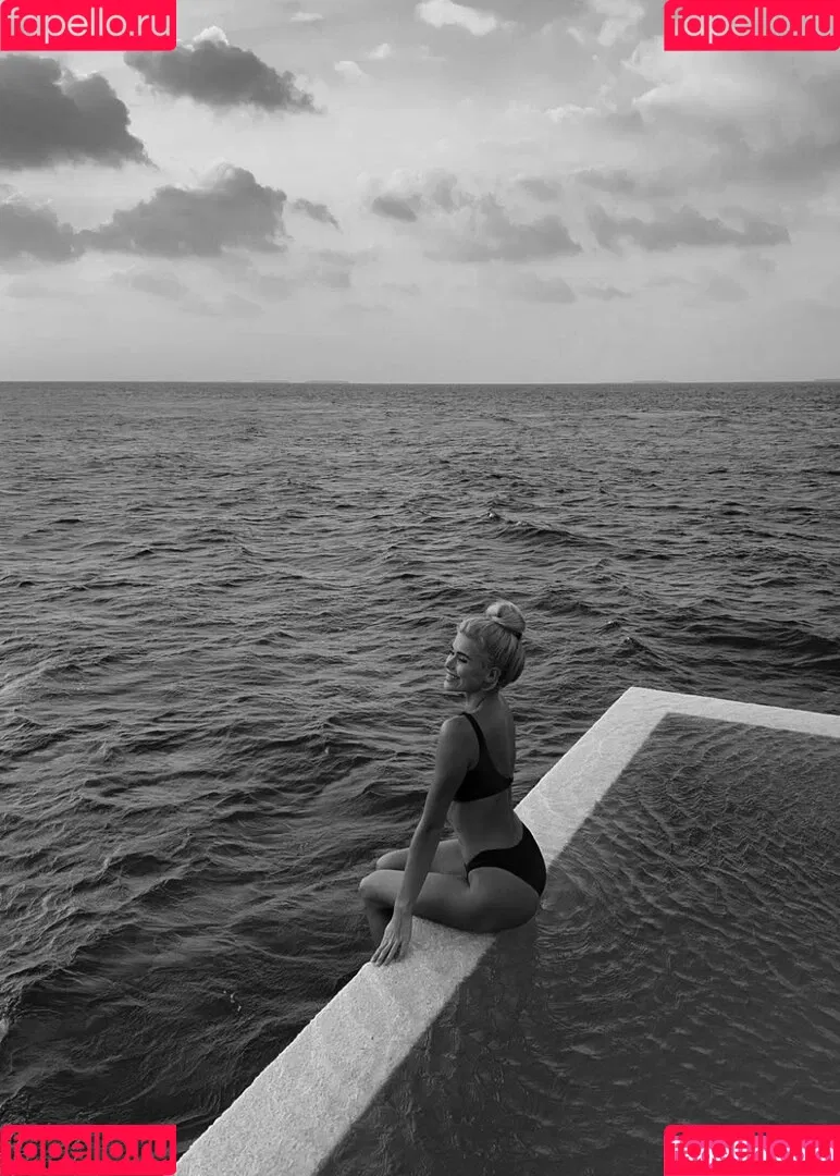 Pamela Reif / pamela_rf Onlyfans Photo Gallery 