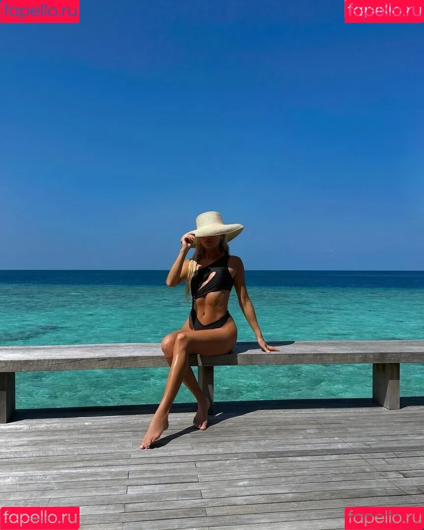 Pamela Reif / pamela_rf Onlyfans Photo Gallery 