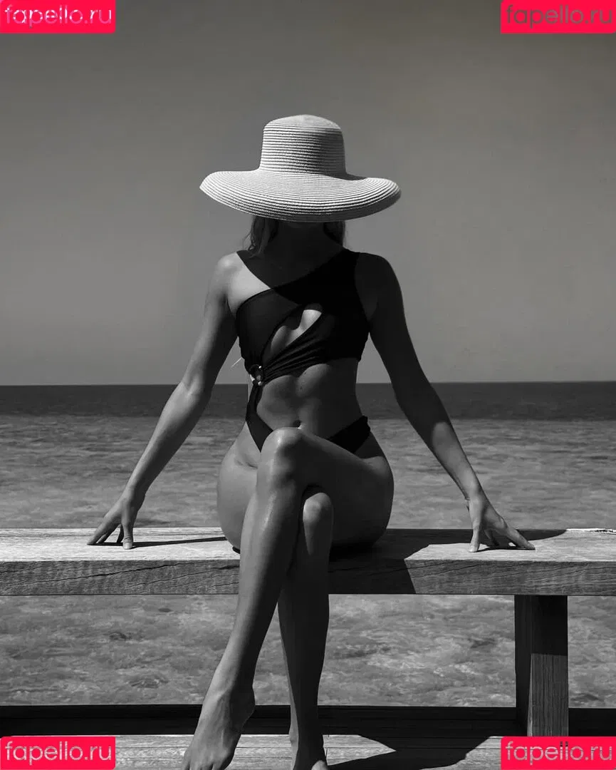 Pamela Reif / pamela_rf Onlyfans Photo Gallery 