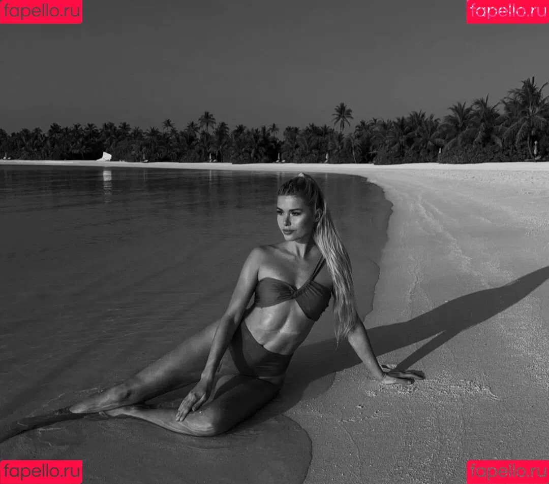 Pamela Reif / pamela_rf Onlyfans Photo Gallery 