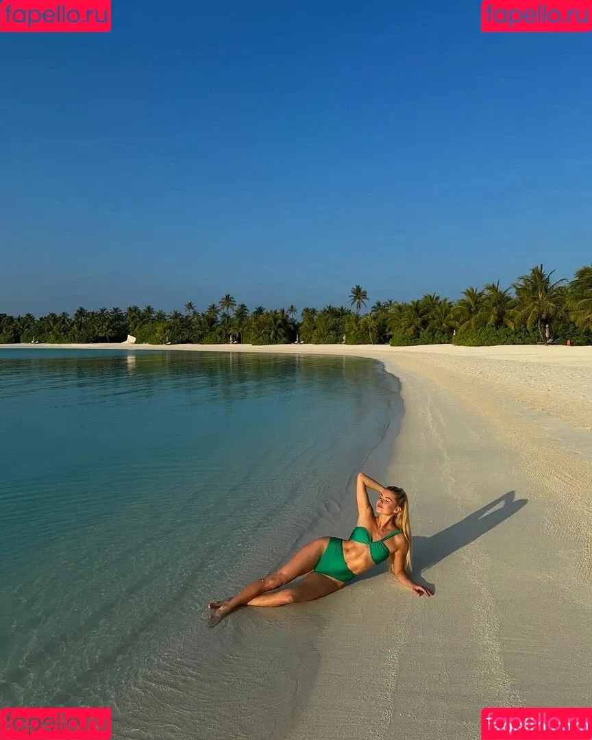 Pamela Reif / pamela_rf Onlyfans Photo Gallery 