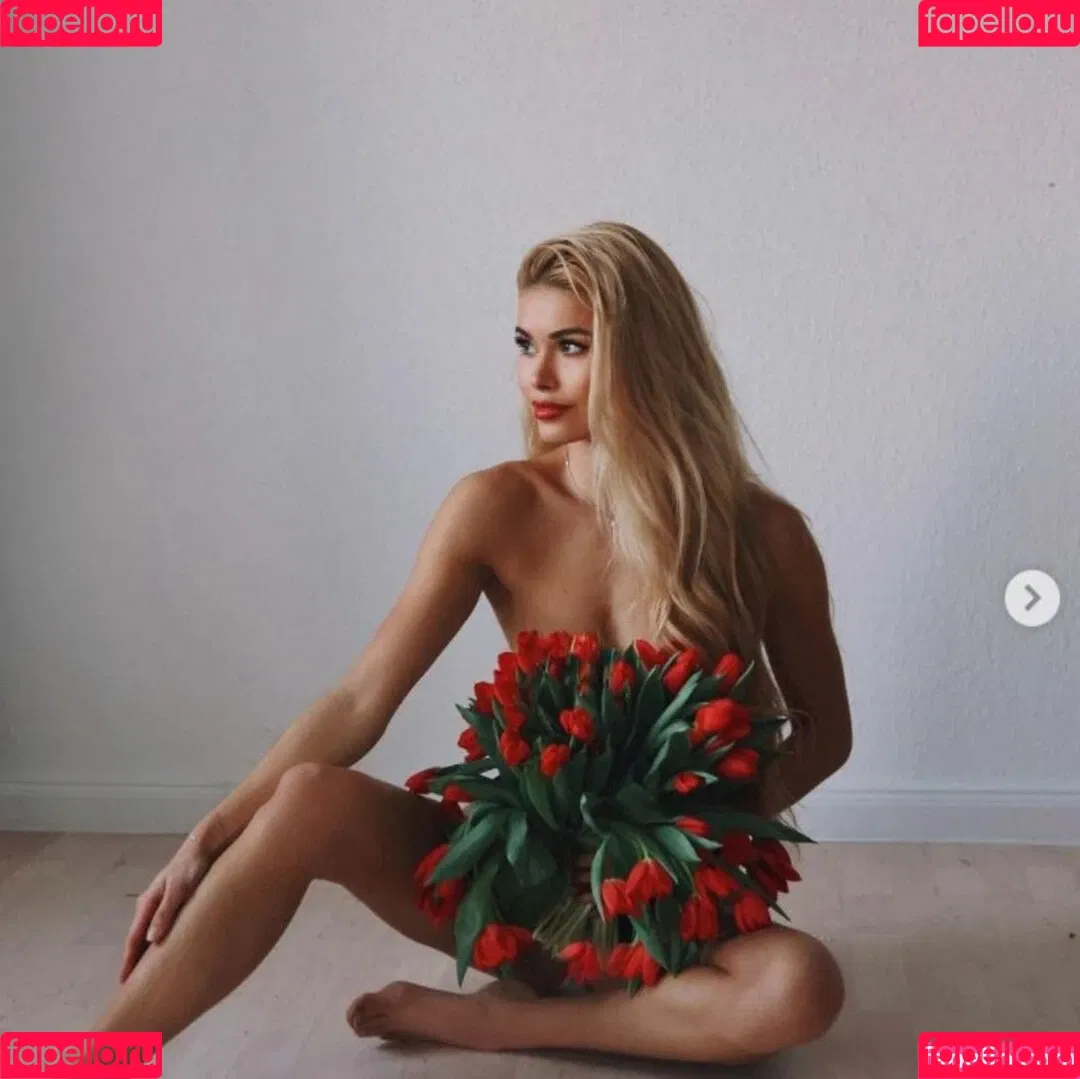 Pamela Reif / pamela_rf Onlyfans Photo Gallery 