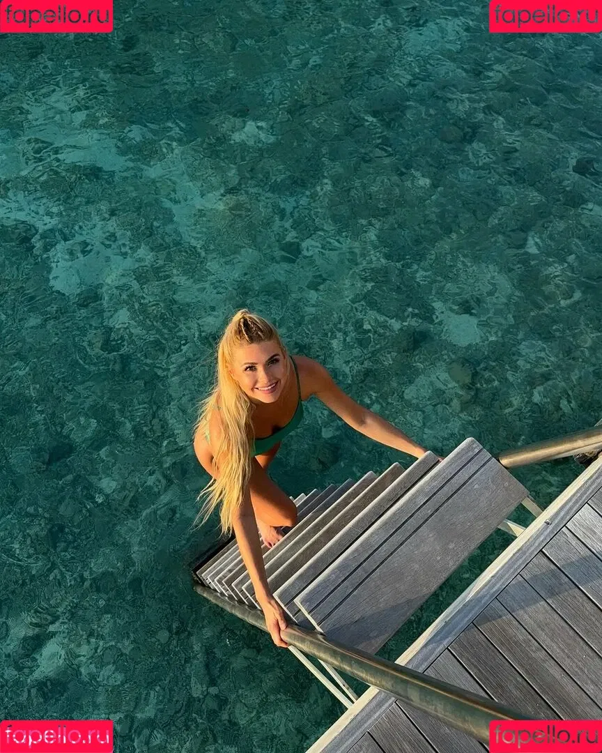 Pamela Reif / pamela_rf Onlyfans Photo Gallery 