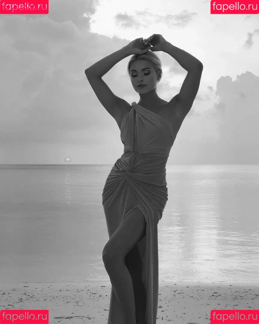 Pamela Reif / pamela_rf Onlyfans Photo Gallery 