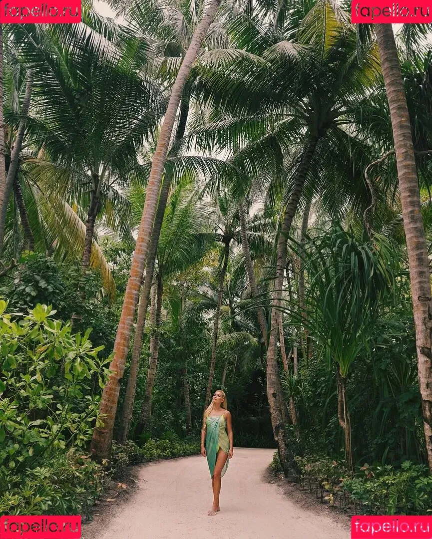 Pamela Reif / pamela_rf Onlyfans Photo Gallery 