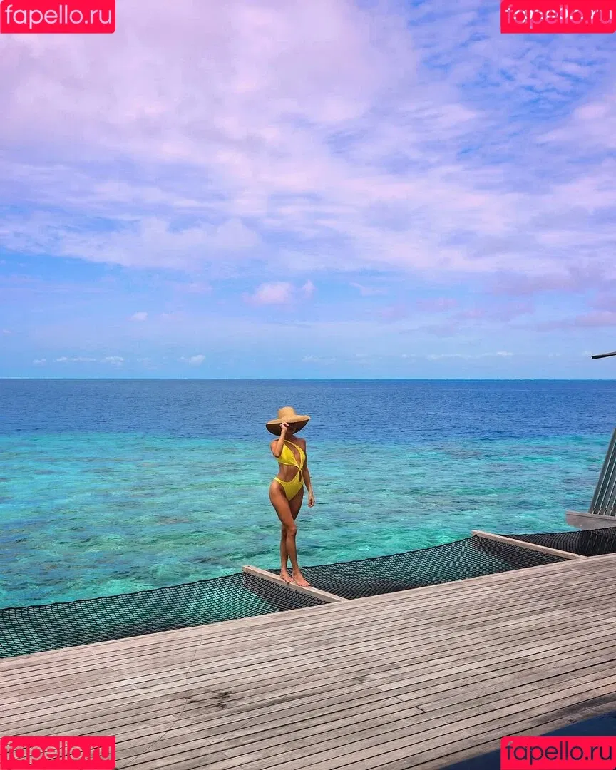 Pamela Reif / pamela_rf Onlyfans Photo Gallery 