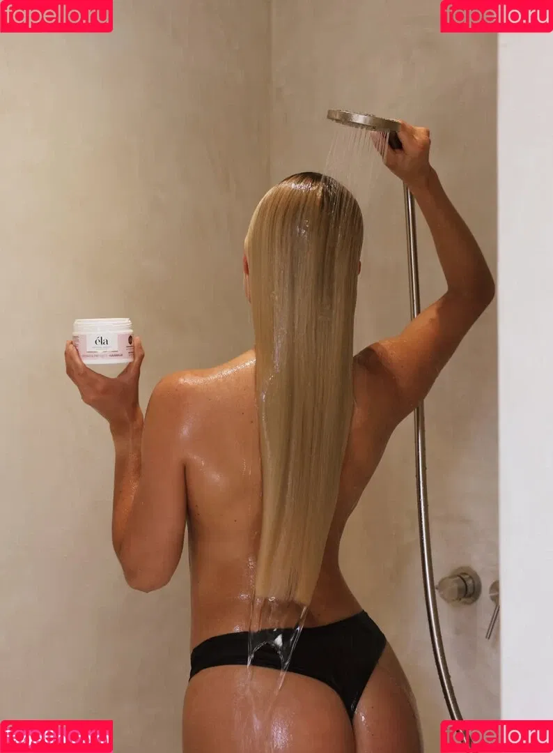 Pamela Reif / pamela_rf Onlyfans Photo Gallery 