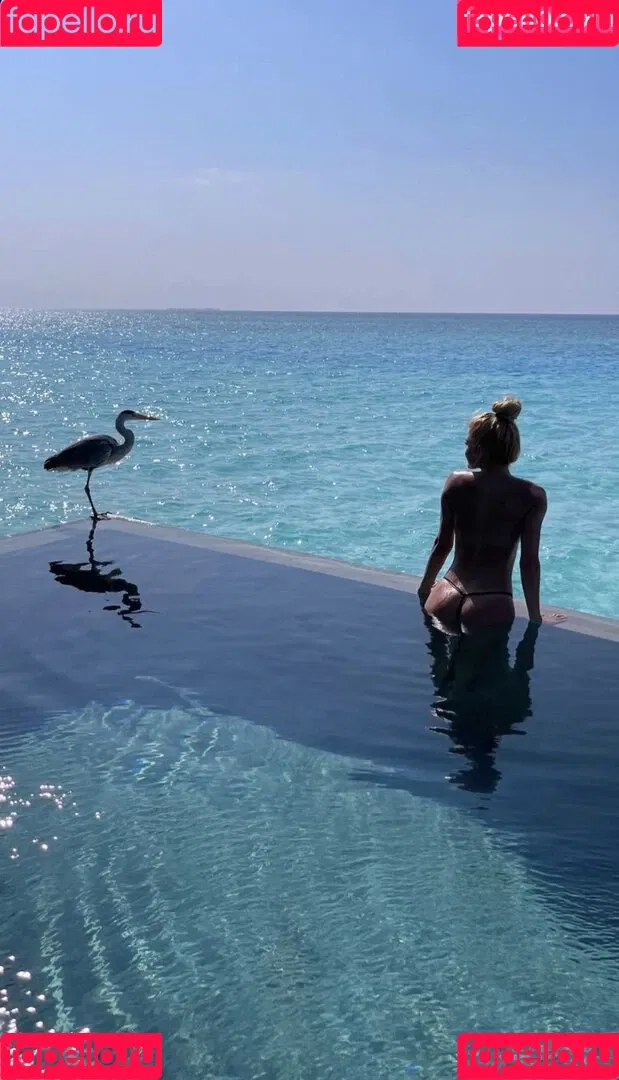 Pamela Reif / pamela_rf Onlyfans Photo Gallery 