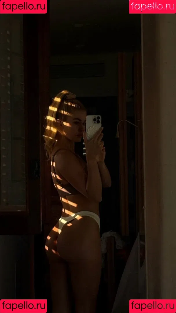 Pamela Reif / pamela_rf Onlyfans Photo Gallery 