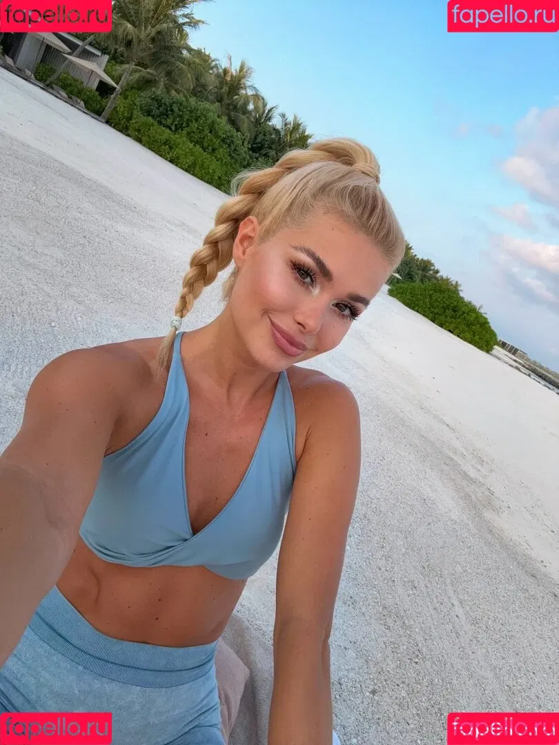 Pamela Reif / pamela_rf Onlyfans Photo Gallery 