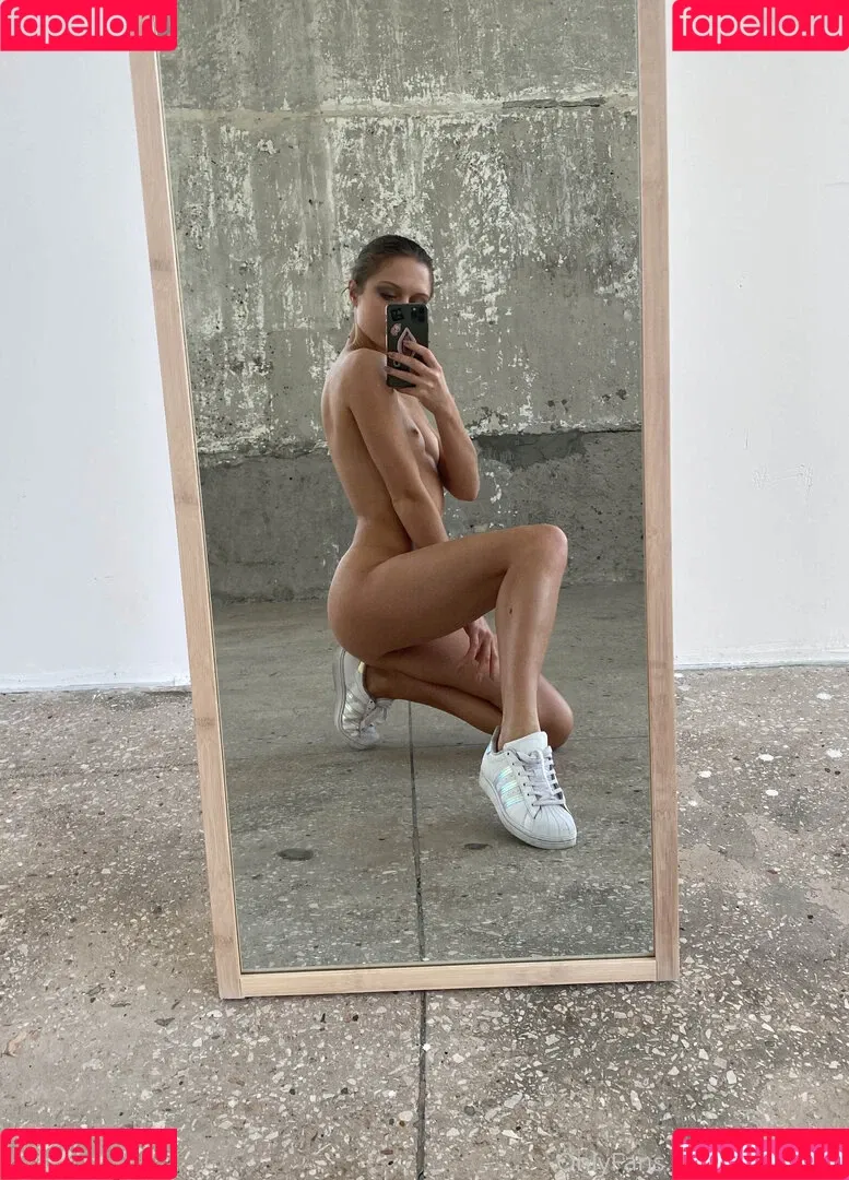 Amelie Lou / amelielou / amelielou4u / amelielou4u2 Onlyfans Photo Gallery 