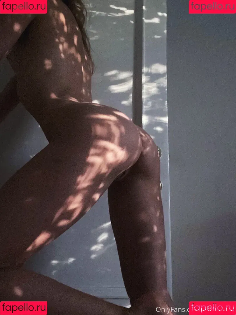 Amelie Lou / amelielou / amelielou4u / amelielou4u2 Onlyfans Photo Gallery 