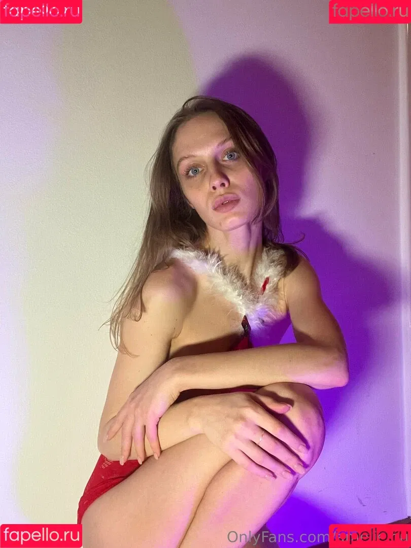 Amelie Lou / amelielou / amelielou4u / amelielou4u2 Onlyfans Photo Gallery 