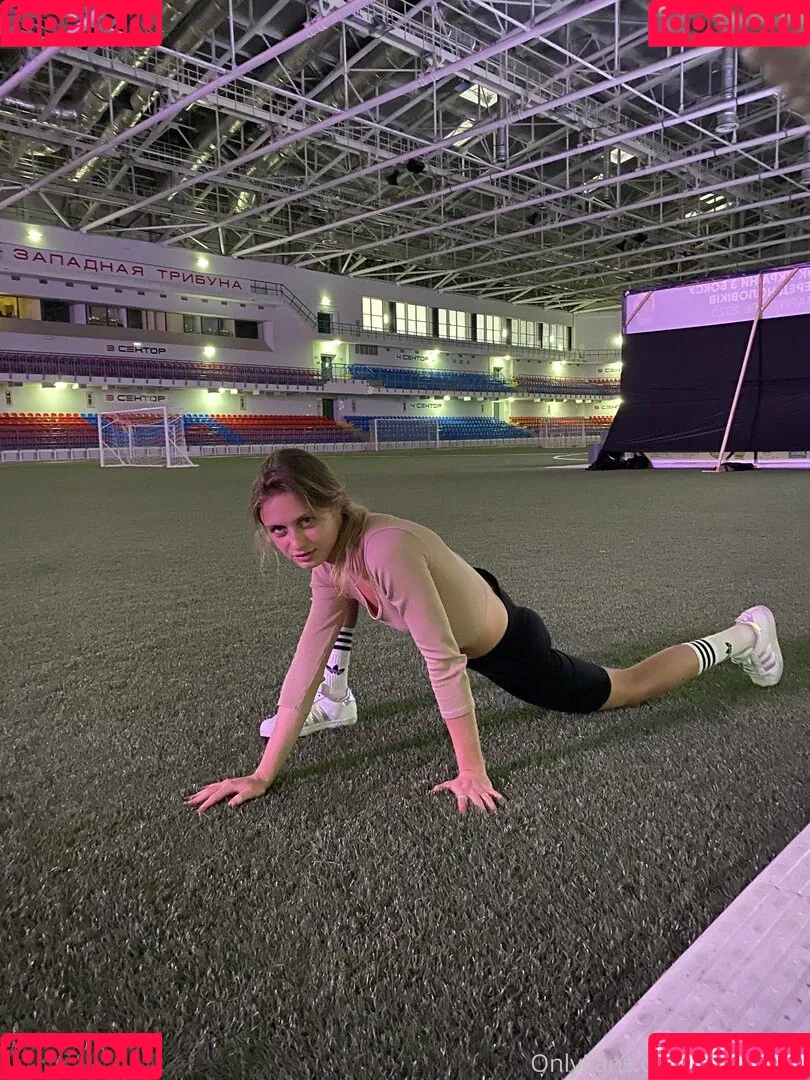 Amelie Lou / amelielou / amelielou4u / amelielou4u2 Onlyfans Photo Gallery 