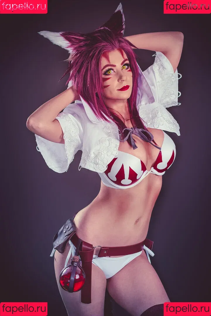 Danielle Beaulieu / DanielleCosplay / daniellebaloo Onlyfans Photo Gallery 