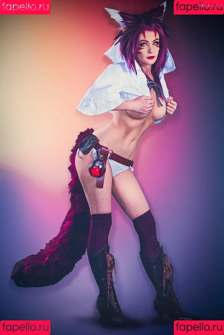Danielle Beaulieu / DanielleCosplay / daniellebaloo Onlyfans Photo Gallery 